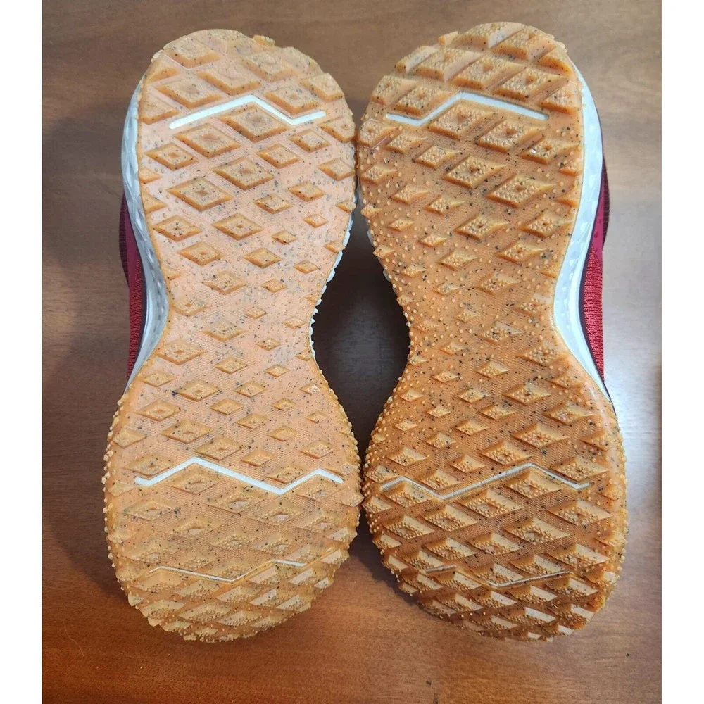 New Balance Men's 620 V2 Trail GUM Soles Running Shoe in 7.5 Maroon MT620RM2 New - Picture 8 of 10